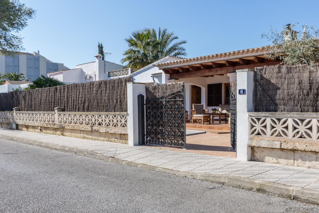 Chalet Falco With Private Pool And Garden Port de Alcudia  ภายนอก รูปภาพ