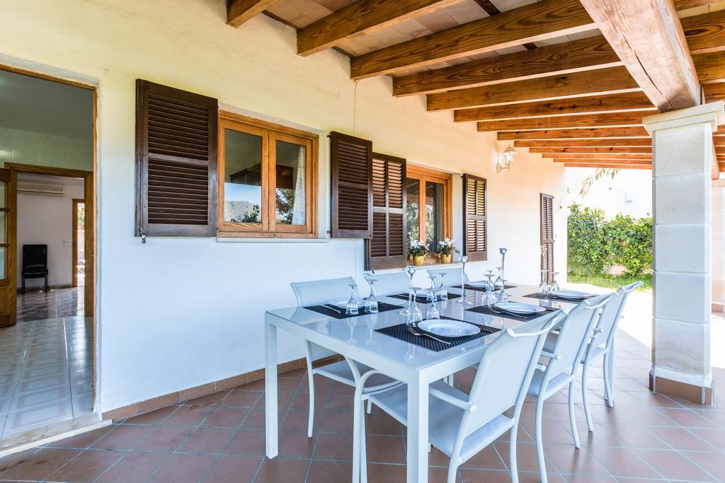 Chalet Falco With Private Pool And Garden Port de Alcudia  ภายนอก รูปภาพ